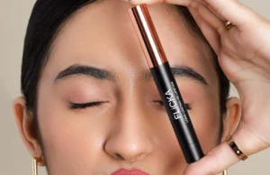 Unleash Your Inner Masterpiece: Effortless Eye & Lip Looks flicka cosmetics lipstick and eyeliner